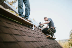 Local Roofers in Des Peres, MO